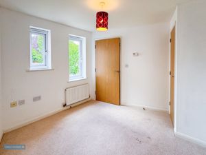 Bedroom- click for photo gallery